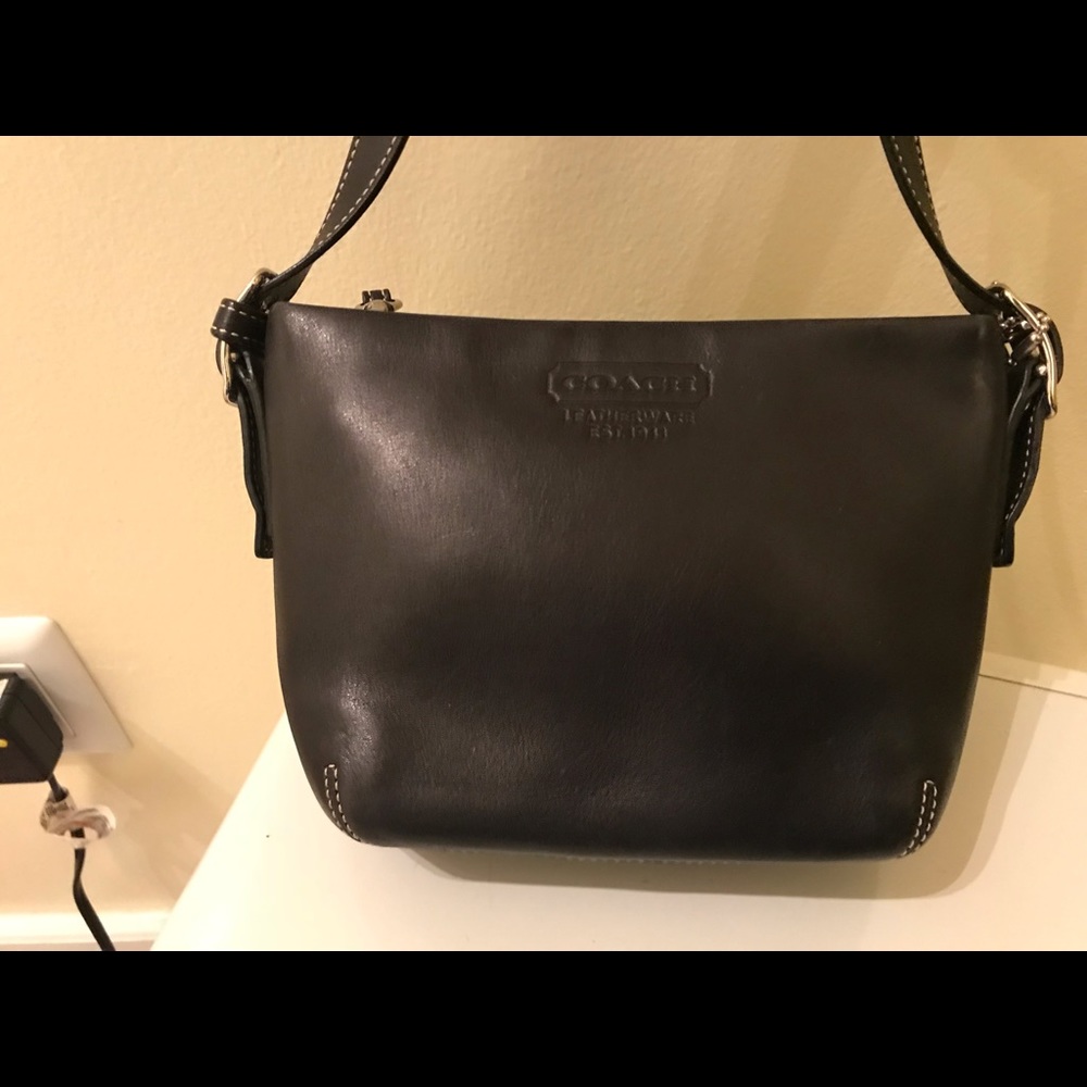 Coach Handbag - Picture 2 of 7